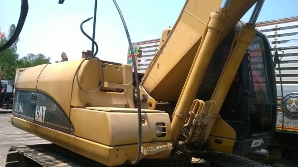ขายแบคโฮ CAT 320C สภาพสวยเต็มทุกอย่าง แอร์เย็น เอกสารเล่มทะเบียน จัดแนนซ์ได้ ดาวน์ 600,000 ครับ ขายแบคโฮ CAT 320C สภาพสวยเต็มทุกอย่าง แอร์เย็น เอกสารเล่มทะเบียน จัดแนนซ์ได้ ดาวน์ 600,000 ครับ