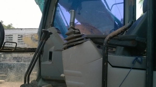 ขายแบคโฮ KOBELCO SK200 MARK VI เอกสารเล่มทะเบียน จัดแนนซ์ได้ครับ ดาวน์ 500,000