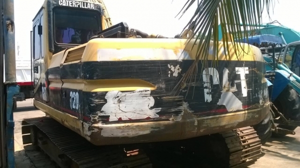 ขายแบคโฮ CAT 320B สภาพพร้อมใช้งาน แอร์เย็น เอกสารเล่มทะเบียน จัดแนนซ์ได้ ดาวน์ 450,000 ครับ ขายแบคโฮ CAT 320B สภาพพร้อมใช้งาน แอร์เย็น เอกสารเล่มทะเบียน จัดแนนซ์ได้ ดาวน์ 450,000 ครับ