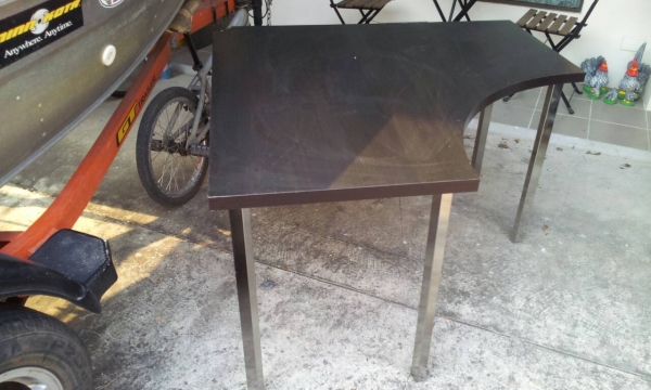 ขายโต๊ะวางของเข้ามุม สภาพดี ใหม่ๆๆ