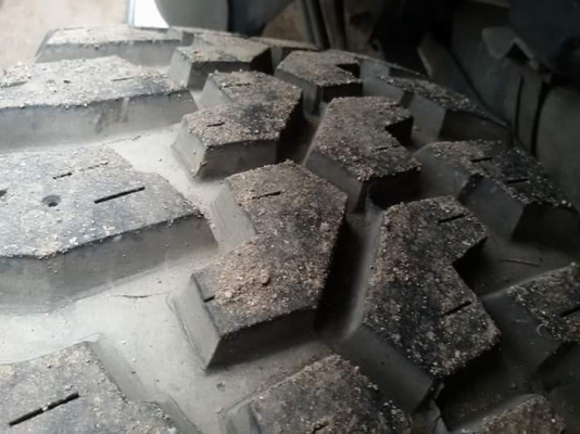 ขาย ล้อใหม่ ลาย ROCK 16&times;8-25 ยาง MUD MAXXIS BIGHORN 762  ปี 11 = 4เส้น ขนาด 285 / 75 /16 เทียบเท่า ยาง33 สภาพดอกหนา ( ตามรูปยางทั้ง4รูป )