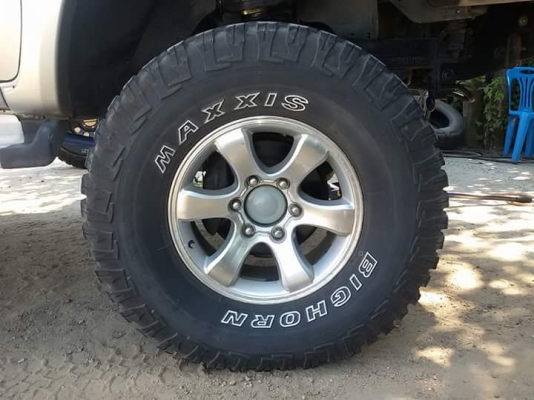 แม็ก toyota prado + ยาง MUD MAXXIS BIGHORN 762  ปี 11  285 / 75 /16