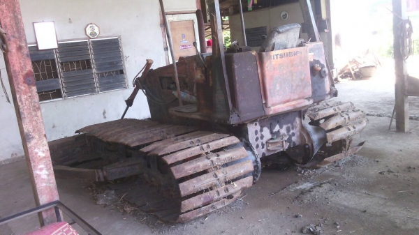 ด่วน!!!ถูก!!!!!ลดแหลก!!!!!ขายรถแทรกเตอร์ mitsubishi 2g รถทำงานอยู่เหมาะสำหรับปรับพื้นนา ดันเลนบ่อกุ้ง บ่อปลา รถอยู่จังหวัดอ่างทอง ติดต่อคุณเป๊ก 086-1290801 ด่วน!!!ถูก!!!!!ลดแหลก!!!!!ขายรถแทรกเตอร์ mitsubishi 2g รถทำงานอยู่เหมาะสำหรับปรับพื้นนา ดันเลนบ่อกุ้ง บ่อปลา รถอยู่จังหวัดอ่างทอง ติดต่อคุณเป๊ก 086-1290801