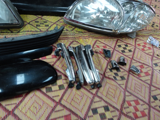 ขายอะไหล่วีออด กันชนหน้า ไฟหน้า มือเปิด ฝาครอบกระจก