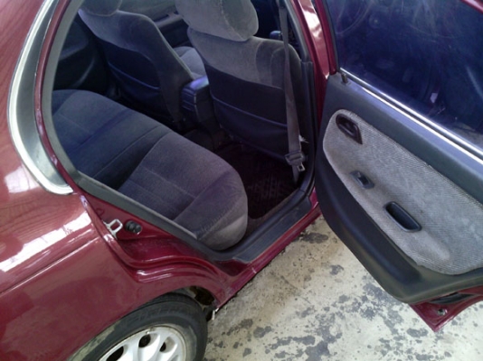 สามห่วงTOPสุดGLiเครื่องหัวฉีด1.6สีสวยจัดภายในสวยภาษีไม่ขาด