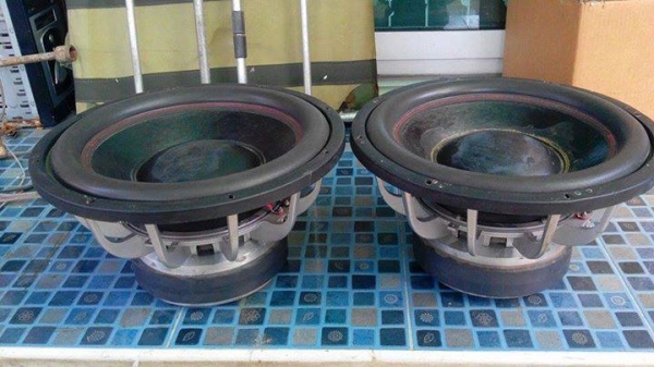 ซับ 15"220*20*2*ว้อย 4 ขาย5500