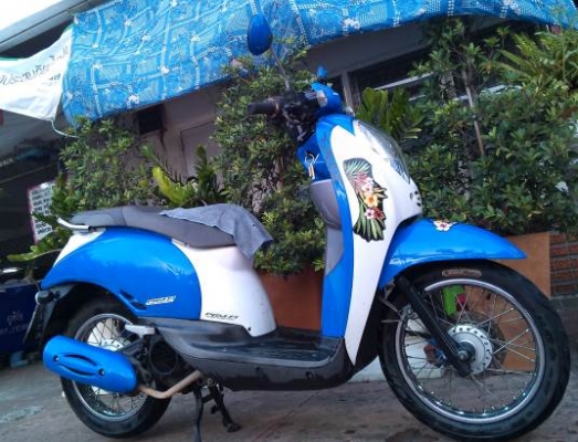 honda scoopy 110i สีฟ้าขาว เครื่องดีมาก เอกสารครบ 17,000
