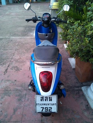 honda scoopy 110i สีฟ้าขาว เครื่องดีมาก เอกสารครบ 17,000