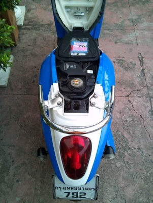 honda scoopy 110i สีฟ้าขาว เครื่องดีมาก เอกสารครบ 17,000