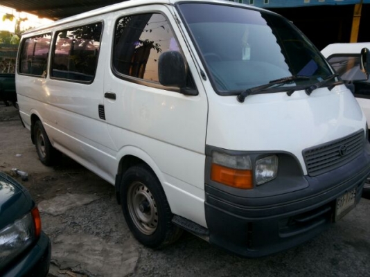 TOYOTA HIACE มือเดียว วิ่ง 7 หมื่น ปี 2002 TOYOTA HIACE มือเดียว วิ่ง 7 หมื่น ปี 2002