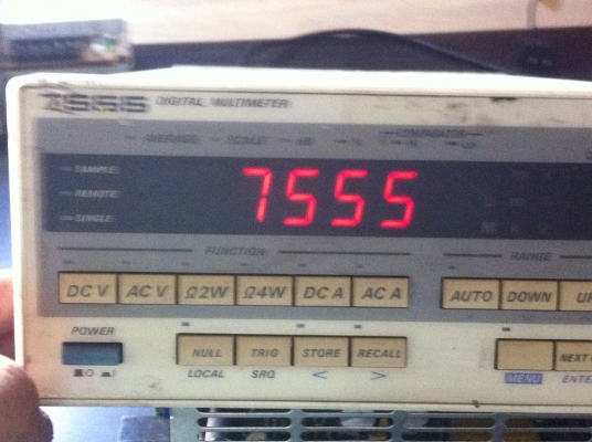 ดิจิตอลมัลติมิเตอร์แบบตั้งโต๊ะ YOKOGAWA จากญี่ปุ่น วัดได้ละเอียด มองเห็นขัด (มีแค่ 15 ตัว)