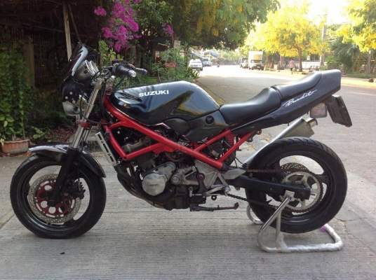 ขายเป็นอะไหร่นะครับ Suzuki Bandit250 สำเนาทะเบียน
