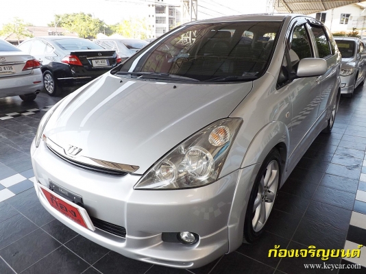 TOYOTA WISH 2.0Q VVTi ปี 2004 TOYOTA WISH 2.0Q VVTi ปี 2004