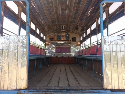 ขายรถโดยสารISUZU NKR110แรง เครื่องดี แคชซีสวย ยาว4.30เมตร สภาพพร้อมใช้งาน เอกสารพร้อมโอน สนใจโทร 090-8588220คุณนะ 093-3258446คุณบิว ID:narong498 หรือ www.truck.in.th/498 หรือเพจFacebook ณรงค์ ซื้อขายรถมือสอง (เว็บไซต์ส่วนตัว)