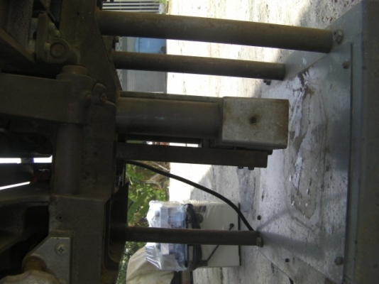 เครื่องโครกไม้ไซไม้ 2in 1 ราคา 25,000บาทสภาพ 80\%ยี่ห้อ มาชิต้า พร้อมหม้อแปลง เหมาะสำหรับใช้นอกสถานที่ตามหน้าไซตงาน ของญี่ปุ่นแท้