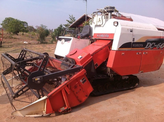 ขายรถเกี่ยวข้าวKUBOTA DC60 สภาพสวย ปี54 ช่วงล่างดี ทำงานเร็ว ใช้งานได้ทุกระบบ เล่มทะเบียนพร้อมโอน สนใจโทร 090-8588220คุณนะ 093-3258446คุณบิว ID:narong498 หรือ www.truck.in.th/498 หรือเพจFacebook ณรงค์ ซื้อขายรถมือสอง (เว็บไซต์ส่วนตัว) ขายรถเกี่ยวข้าวKUBOTA DC60 สภาพสวย ปี54 ช่วงล่างดี ทำงานเร็ว ใช้งานได้ทุกระบบ เล่มทะเบียนพร้อมโอน สนใจโทร 090-8588220คุณนะ 093-3258446คุณบิว ID:narong498 หรือ www.truck.in.th/498 หรือเพจFacebook ณรงค์ ซื้อขายรถมือสอง (เว็บไซต์ส่วนตัว)