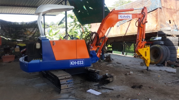 ขายรถเจาะkh033..เจาะทะลุปูน..ตั๊กๆๆๆๆ