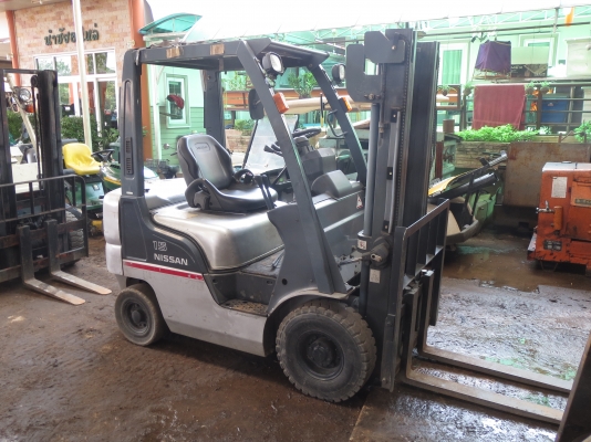 รถโฟร์คลิฟต์ Nissan มือสองญี่ปุ่น