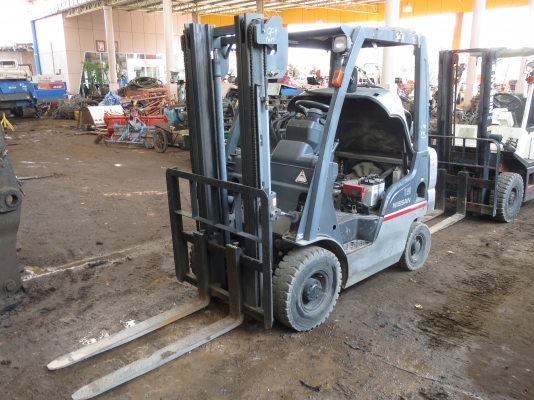 รถโฟร์คลิฟต์ Nissan มือสองญี่ปุ่น รถโฟร์คลิฟต์ Nissan มือสองญี่ปุ่น