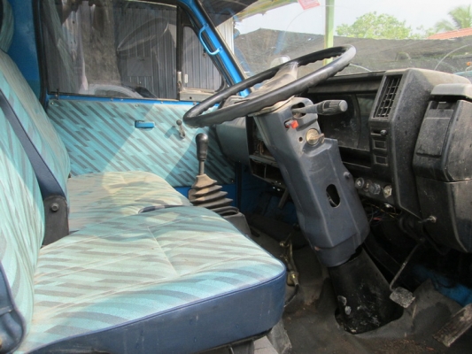 6 ล้อติดเครน สภาพสวย