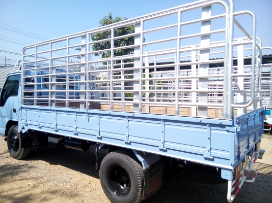 6 ล้อกลาง  ISUZU  NPR  120  แรงม้า  * ยาว 4.30 ม. *  รถสวยเดิม+สวยจริง+สภาพพร้อมใช้งาน * รถห้างแท้ * มีเล่มพร้อมโอน *