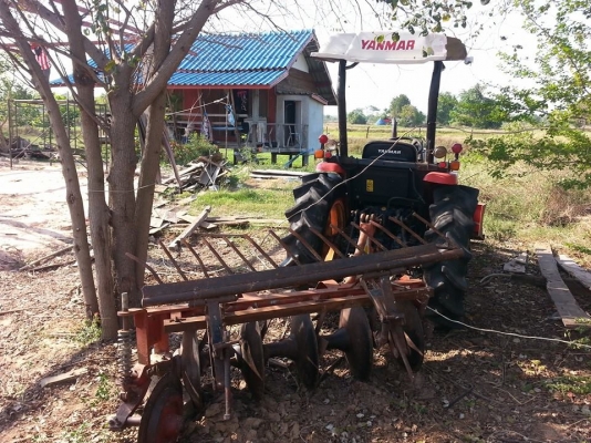 ขายรถไถYANMA 35แรงม้า อุปกรณ์ดันหน้า-ผานหลัง เครื่องดี ช่วงล่างดี อุปกรณ์ดันหน้า ผานหลัง ใช้งาน2,063ชม. สภาพพร้อมใช้งาน เอกสารพร้อมโอน สนใจโทร 090-8588220คุณนะ 093-3258446คุณบิว ID:narong498 หรือ www.truck.in.th/498 หรือเพจFacebook ณรงค์ ซื้อขายรถมือสอง (