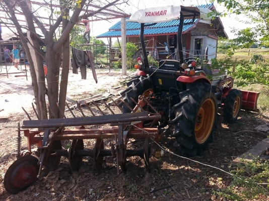 ขายรถไถYANMA 35แรงม้า อุปกรณ์ดันหน้า-ผานหลัง เครื่องดี ช่วงล่างดี อุปกรณ์ดันหน้า ผานหลัง ใช้งาน2,063ชม. สภาพพร้อมใช้งาน เอกสารพร้อมโอน สนใจโทร 090-8588220คุณนะ 093-3258446คุณบิว ID:narong498 หรือ www.truck.in.th/498 หรือเพจFacebook ณรงค์ ซื้อขายรถมือสอง (