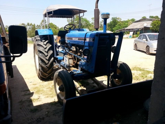 ขายรถไถ FORD 6610 เครื่องT5 สภาพดี อุปกรณ์ดันหน้า ผานหลัง สภาพพร้อมใช้งาน เอกสารพร้อมโอน สนใจโทร 090-8588220คุณนะ 093-3258446คุณบิว ID:narong498 หรือ www.truck.in.th/498 หรือเพจFacebook ณรงค์ ซื้อขายรถมือสอง (เว็บไซต์ส่วนตัว)