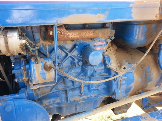 ขายรถไถ FORD 6610 เครื่องT5 สภาพดี อุปกรณ์ดันหน้า ผานหลัง สภาพพร้อมใช้งาน เอกสารพร้อมโอน สนใจโทร 090-8588220คุณนะ 093-3258446คุณบิว ID:narong498 หรือ www.truck.in.th/498 หรือเพจFacebook ณรงค์ ซื้อขายรถมือสอง (เว็บไซต์ส่วนตัว)