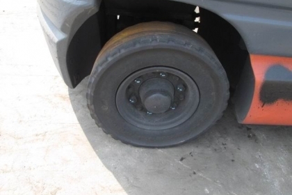 ขายโฟล์คลิฟท์ ยี่ห้อ TOYATA รุ่น 6FG-15 งาไสลด์ สวย พร้อมใช้งาน