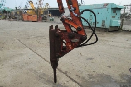 รถขุด KUBOTA KH 033 หัวเจาะกระแทก พร้อมบุ้งกี๋ รถขุด KUBOTA KH 033 หัวเจาะกระแทก พร้อมบุ้งกี๋