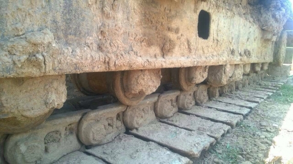 HITACHI EX 200-2 รถบอดี้สวยจัดพร้อมทำงานได้เลยครับ ไฟฟ้าเต็ม หน้าจอครบ แอร์เย็น เครื่องยนต์เดิมๆปั๊มเดิมเครื่องแห้งแรงดีไม่มีเยิ้ม ภายนอกบูมอาร์มสวยๆไม่มีปะ ช่วงล่างเอวแน่น โรลเลอร์โซ่บูทใบแทรกประมาณ 70\% พร้อมใช้งาน เอกสารใบอินวอยครบ ราคาต่อรองได้ครับ