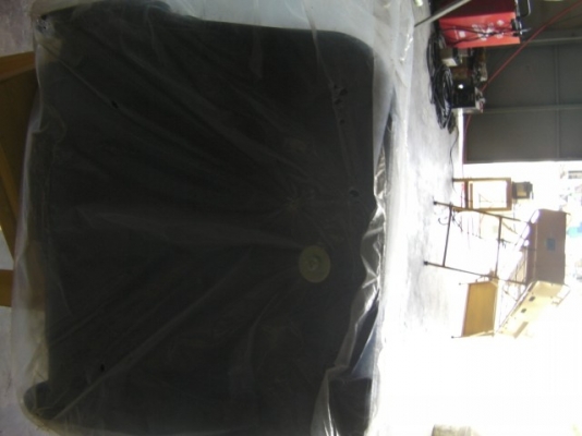 เบาะรถโฟกลิฟค์ ของใหม่สภาพ100\%ไม่เคยใช้งาน ราคา 3,500บาท