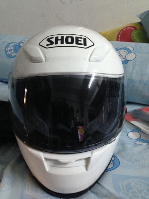 Shoei RF1000 สีขาวล้วน เบอร์ M ใหม่ ๆ เลย