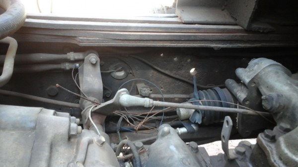 ขายด่วนรถสิบล้อหลงMAรถบรรทุกนํ้าบรรจุ16000ลิตร2เพลา