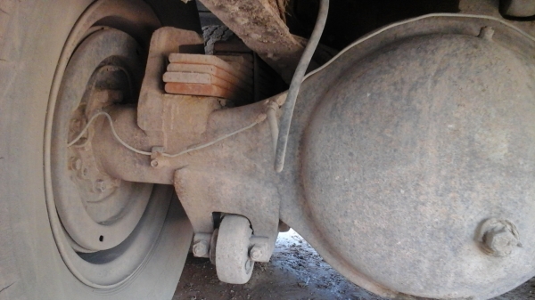 ขายด่วนรถสิบล้อหลงMAรถบรรทุกนํ้าบรรจุ16000ลิตร2เพลา