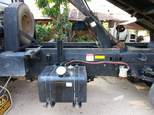 ขาย 6 ล้อ ดั้มดิน ฮีโน่เมก้าซี่รี่ 500 fc 9j 175 แรง ปี55 มีอีก 1 คันปลายปี 55 175 แรง วิ่ง 60,000 โลเช่นกัน ราคา 1,050,000.- ต่อรองได้ ขาย 6 ล้อ ดั้มดิน ฮีโน่เมก้าซี่รี่ 500 fc 9j 175 แรง ปี55 มีอีก 1 คันปลายปี 55 175 แรง วิ่ง 60,000 โลเช่นกัน ราคา 1,050,000.- ต่อรองได้