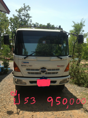 ขาย 6 ล้อ ดั้มดิน ฮีโน่เมก้าซี่รี่ 500  fc 9j 175 แรง ปี55  มีอีก 1 คันปลายปี 55  175 แรง วิ่ง 60,000 โลเช่นกัน ราคา 1,050,000.- ต่อรองได้