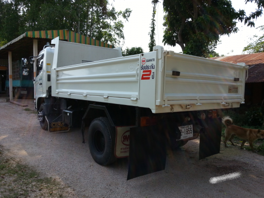 ขาย 6 ล้อ ดั้มดิน ฮีโน่เมก้าซี่รี่ 500 fc 9j 175 แรง ปี55 มีอีก 1 คันปลายปี 55 175 แรง วิ่ง 60,000 โลเช่นกัน ราคา 1,050,000.- ต่อรองได้ ขาย 6 ล้อ ดั้มดิน ฮีโน่เมก้าซี่รี่ 500 fc 9j 175 แรง ปี55 มีอีก 1 คันปลายปี 55 175 แรง วิ่ง 60,000 โลเช่นกัน ราคา 1,050,000.- ต่อรองได้