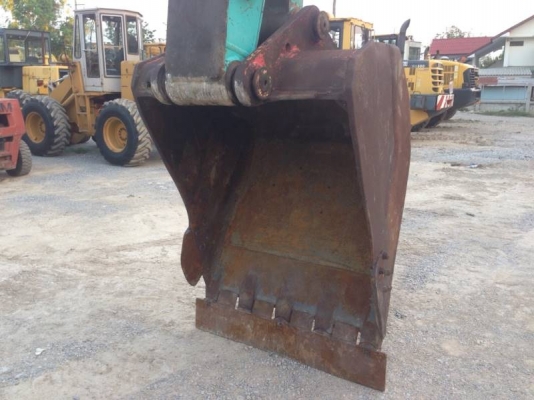 ถึงไทยแล้วครับ KOBELCO SK200-3 SUPER นำเข้าจากญี่ปุ่น 090-986-2521 อ๊อบ