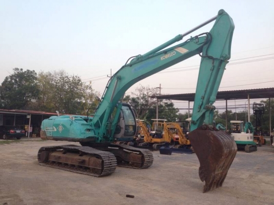 ถึงไทยแล้วครับ KOBELCO SK200-3 SUPER นำเข้าจากญี่ปุ่น 090-986-2521 อ๊อบ