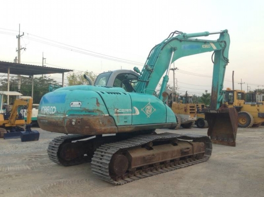 ถึงไทยแล้วครับ KOBELCO SK200-3 SUPER นำเข้าจากญี่ปุ่น 090-986-2521 อ๊อบ