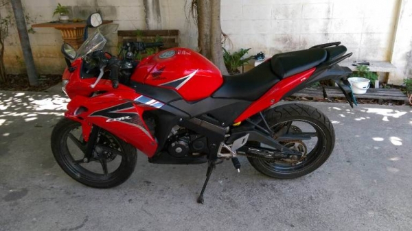ขาย CBR 150 i  มีทะเบียน