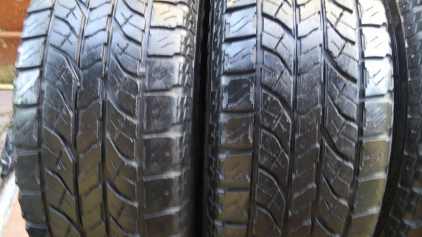 ขายยาง yokohama 265/70/16 ปี 110