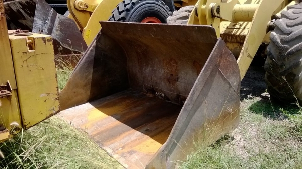 ขายรถตัก KOMATSU WA100-1