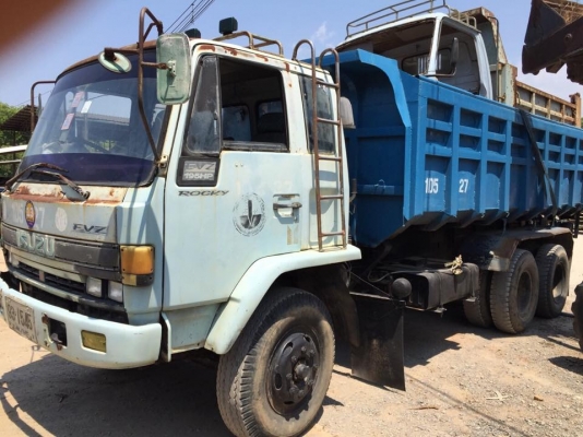 10 ล้อดั้ม เรือ 195 แรง FVZ32MZPR-300134 7 เครื่องเดิม เกียร์เดิม หัวเดิม ห้างแท้ เครื่องดี คัสซีสวย