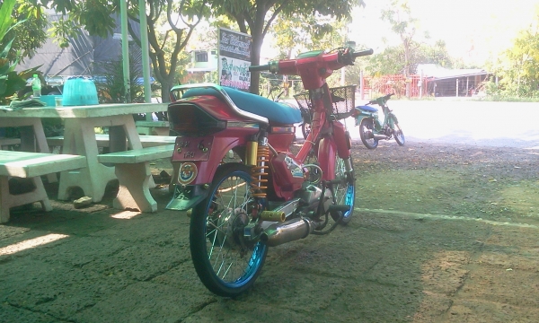 ขาย ดรีมคุรุ เครื่องเวฟ125 ลูกเชีย ชัก 2 เเคมเเต่ง (ไม่ ท.บ) ค่าตัว 10500 บาท สนใจโทรสอบถามเพิ่มเติม 089-8054390 / 083-9008343 โอ๋ อยู่จังหวัด ลพบุรี