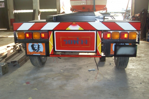 * ขายลูกพ่วงใหม่ คัสซีเปล่าต่อใหม่ ยาว 6.50 เมตร มีลูกพ่วง 3 เพลา 7.20 พร้อมทะเบียน ราคา 250,000.-