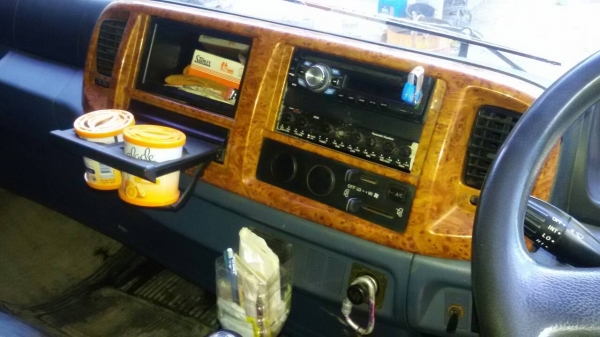 HINO FG  ราคาด่วนๆ  1,100,000 บาท จัดไฟแนนซ์ได้  800,000 บาทคะ