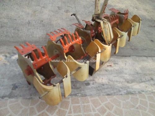 เครื่องกำจัดวัชพืชในร่องข้าว   MARUYAMA    KW   รหัสสินค้า : 80802438 หรือเพิ่มเติมไดที่ www.nihonmono.com